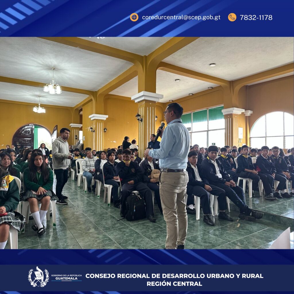 Participación en el Cine Foro, organizado por la Secretaría contra la Violencia Sexual, Explotación y Trata de Personas -SVET-