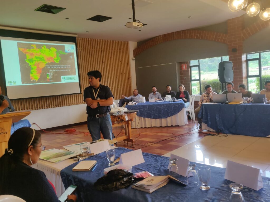 Reunión Ordinaria del Consejo Departamental de Desarrollo -CODEDE- Chimaltenango