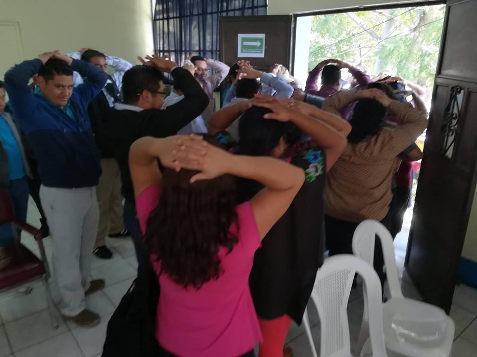SIMULACRO DE EVACUACIÓN DE EDIFICIO ANTE SISMO
